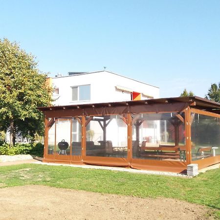 Vila Moravia Pasohlávky Extérieur photo