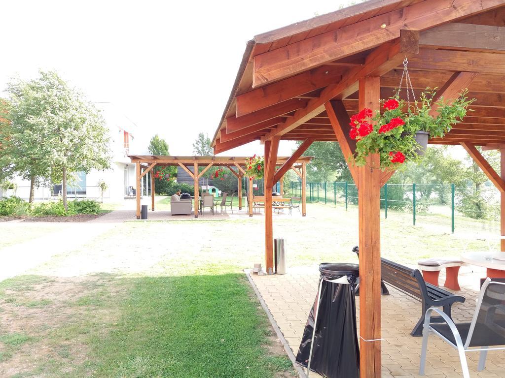 Vila Moravia Pasohlávky Extérieur photo
