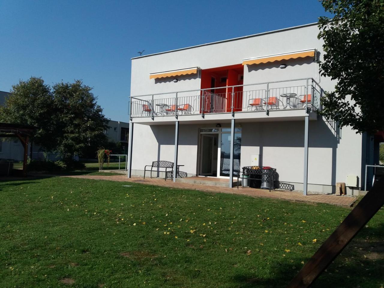 Vila Moravia Pasohlávky Extérieur photo